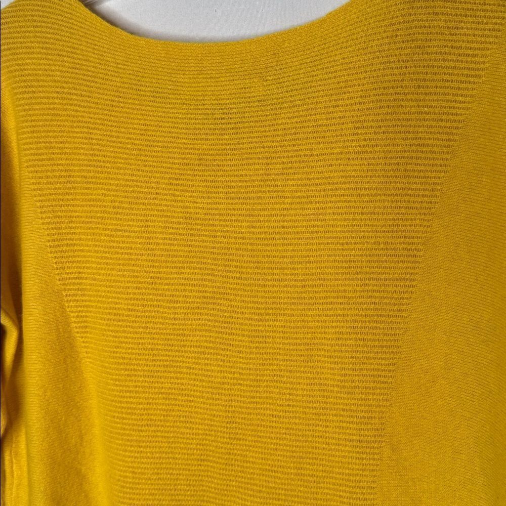 Max Studio Cashmere 2 Ply Yellow Golden Baseball Tee Shirt Style Sweater. Sz L. - Picture 5 of 6